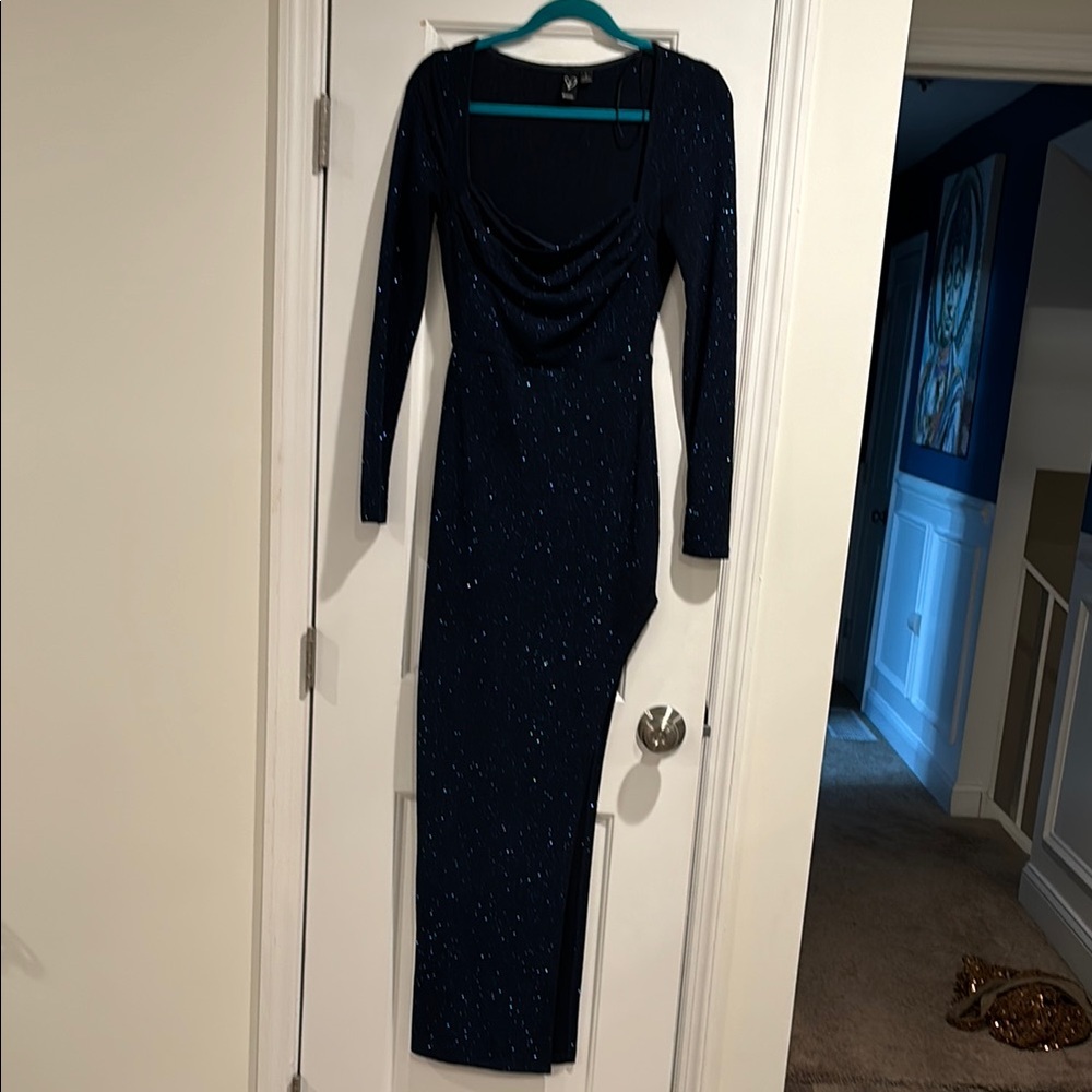 Elegant Black Sparkle Long Sleeve Dress